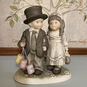 1996 B.Bahner/Verkerke "Always And Forever" Boy Girl Walking Figurine Collection